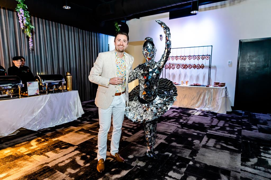 aVenue Event Group - 10 Yr Anniversary at The MEZZ — photo 6