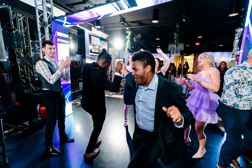 aVenue Event Group - 10 Yr Anniversary at The MEZZ — photo 15