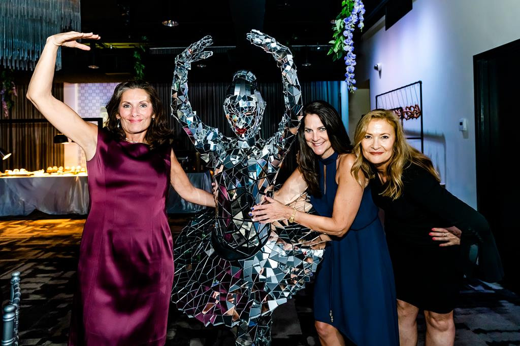 aVenue Event Group - 10 Yr Anniversary at The MEZZ — photo 7