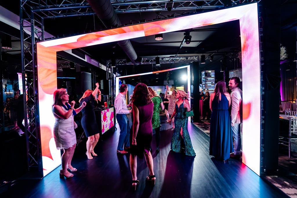 aVenue Event Group - 10 Yr Anniversary at The MEZZ — photo 19