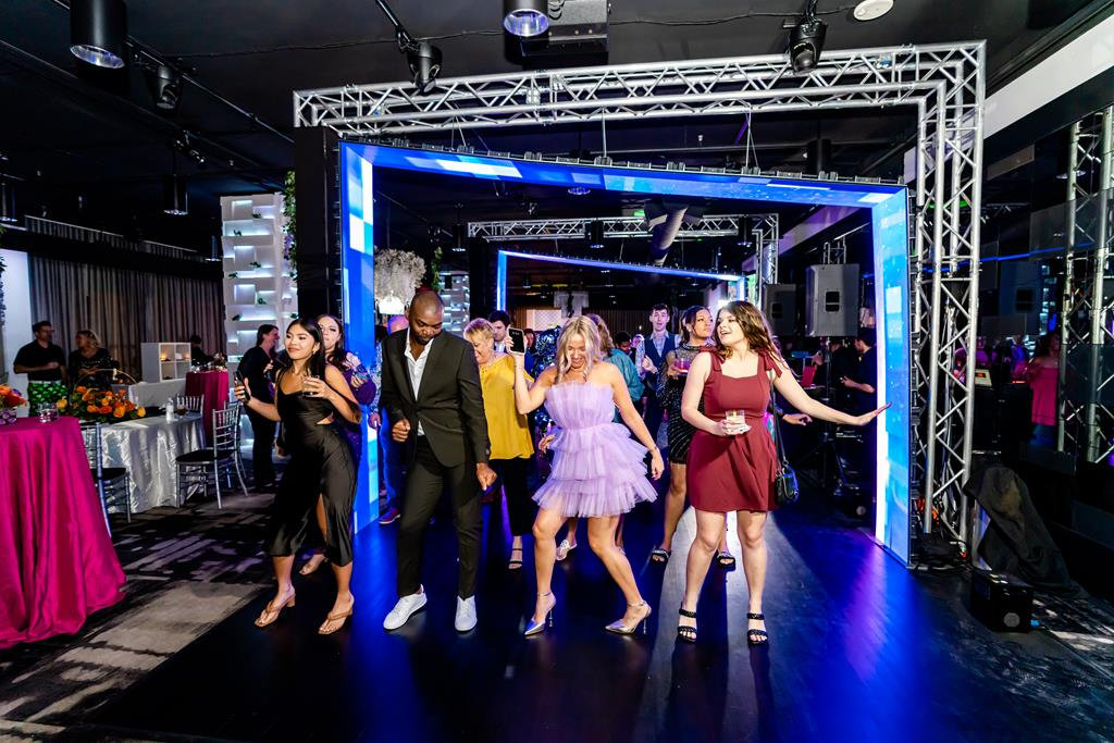 aVenue Event Group - 10 Yr Anniversary at The MEZZ — photo 4